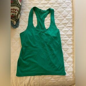 Lululemon swiftly tech tank top size 2